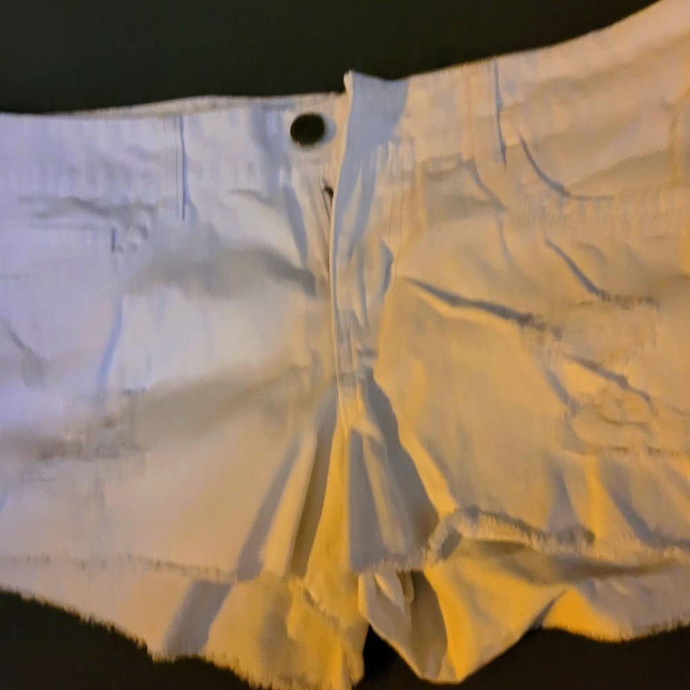 Lei Shorts Size 9 Ashley Lowrise